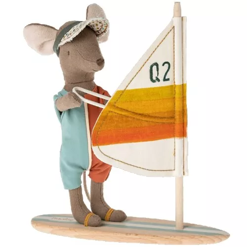 maileg knuffelmuis grote broer - windsurfer - 12 cm