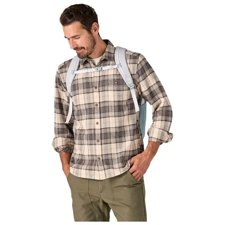 Rugzakken Patagonia Refugio Day Pack 26L Crisp Grey