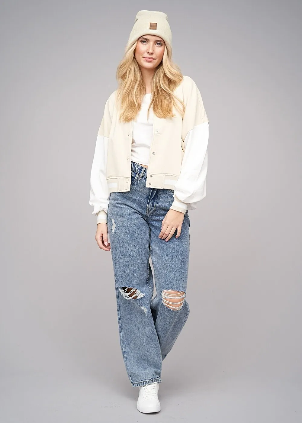 URBAN CLASSICS DAMES OVERSIZED 2TONE COLLEGE JACK MET KNOPENLIJST BEIGE WIT